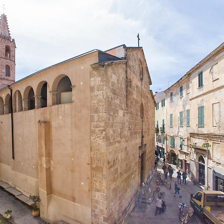 Centro Storico Carlo Alberto Альгеро Экстерьер фото
