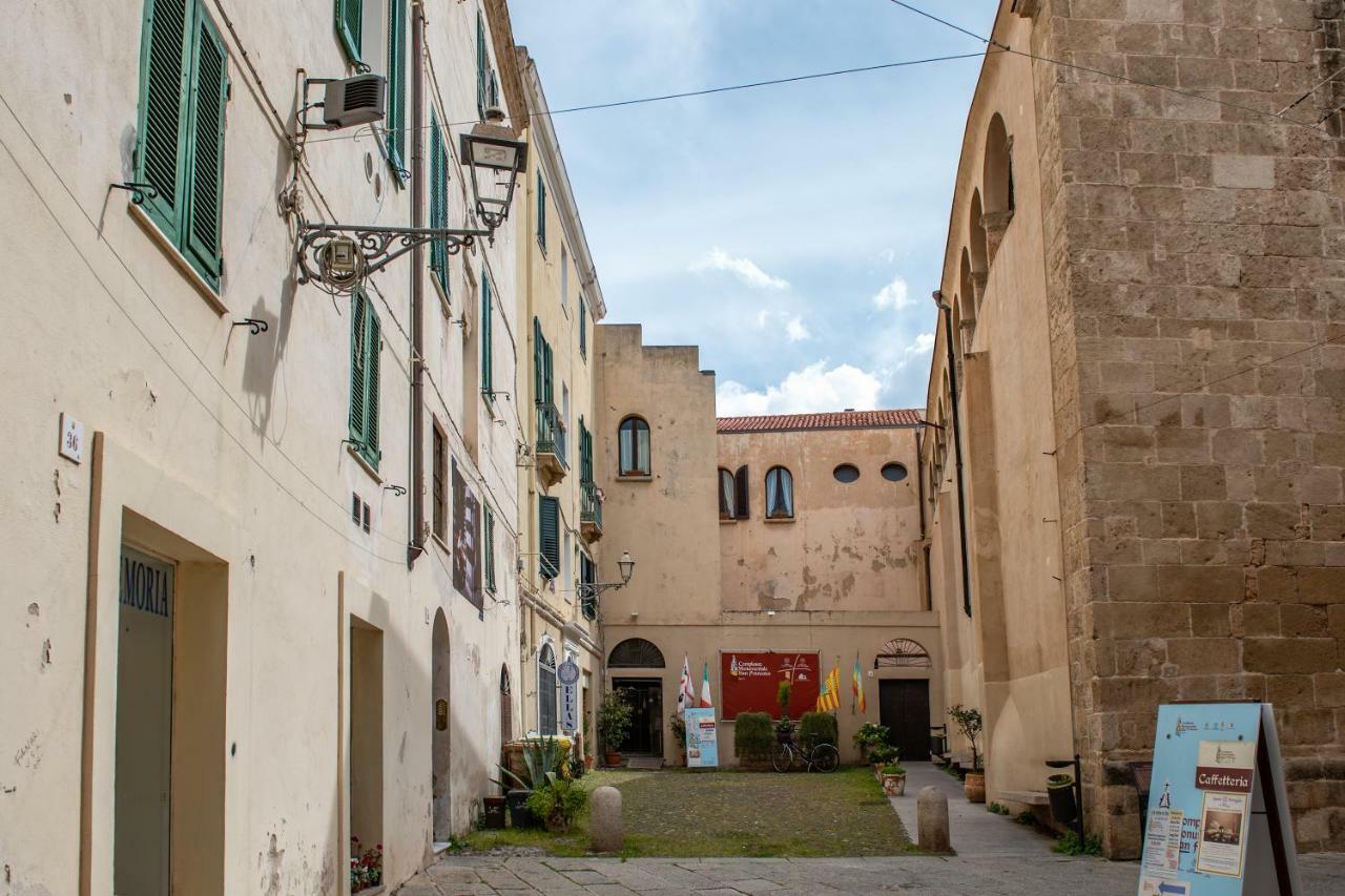 Centro Storico Carlo Alberto Альгеро Экстерьер фото